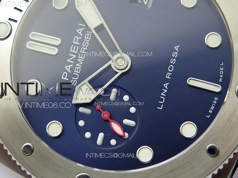 PAM1391 Luna Rossa TTF Best Edition on Black Rubber Strap P.900 Clone